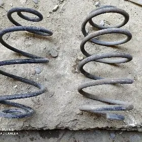 astra j пружин