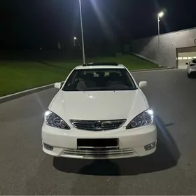 Toyota Camry 2005