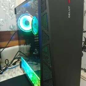 Delux системник