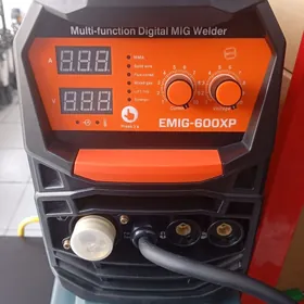 Osein Kempe hem swarka aparat