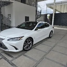 Lexus ES 350 2022