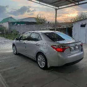 Toyota Corolla 2014