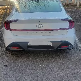 Hyundai Sonata 2021