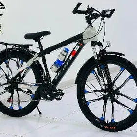 TIGIR BMW ADIDAS KROLAN SKUTER