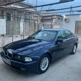 BMW E39 1998