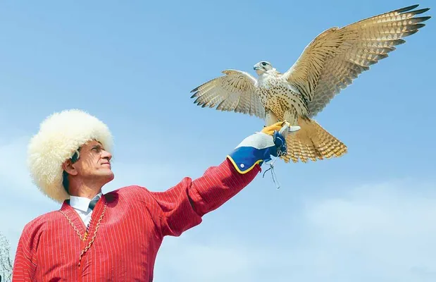 Türkmenistanda elguşlary getirmegiň, alyp gitmegiň, satyn almagyň we satmagyň tertibi tassyklanyldy