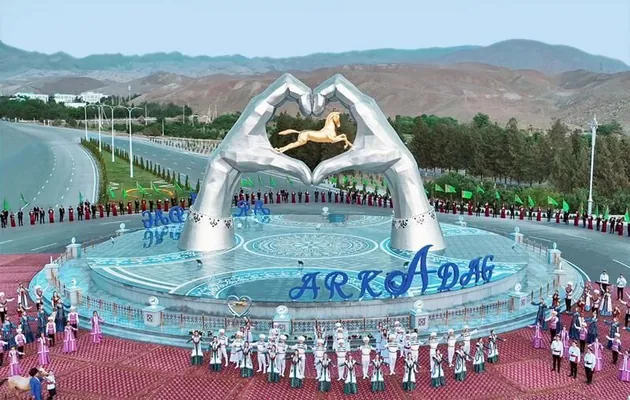 Arkadag şäheriniň ýaşaýjylarynyň ahalteke bedewiniň baýramyna işjeň gatnaşmagyny üpjün etmek tabşyryldy