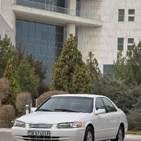 Toyota Camry 1999