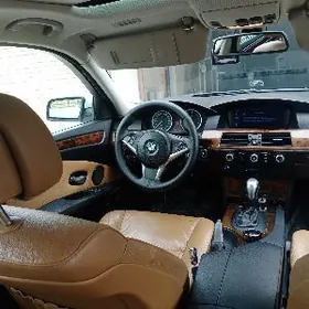 BMW E60 2006
