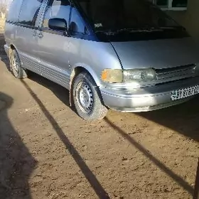 Toyota Previa 1992