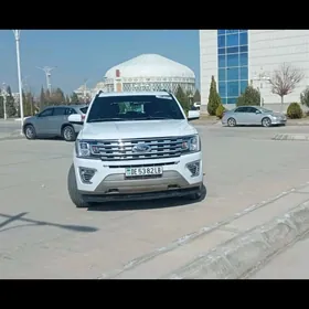 Ford Expedition 2020