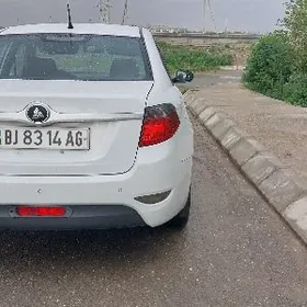 Brilliance H330 2018