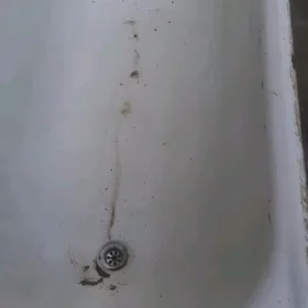 ванна чугун