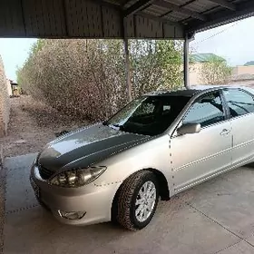 Toyota Camry 2003