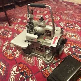 аверлок машинка