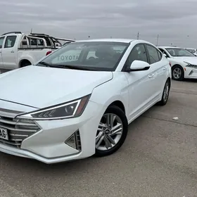 Hyundai Elantra 2020