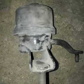 TOYOTA  MOTOR PODUŞKA