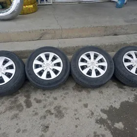 205.65.15 Corolla diska teker