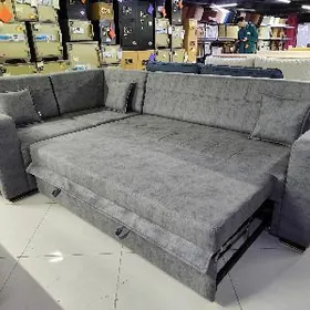 Amatly Uglawoý diwan.Углавой