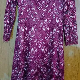 гипюровое платье, цвет бордо