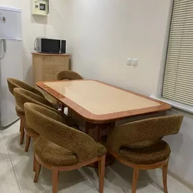 стол со стульями