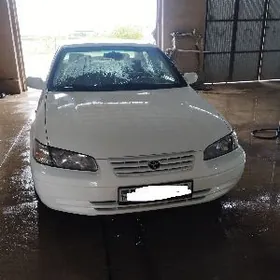 Toyota Camry 1997