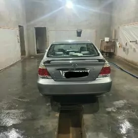 Toyota Camry 2005