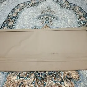 Pathfinderiň bagaž žalýuzi, Штора багажника