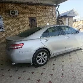 Toyota Camry 2010