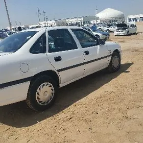 Opel Vectra 1989