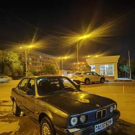 BMW 320 1990