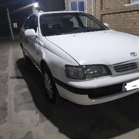 Toyota Carina 1997