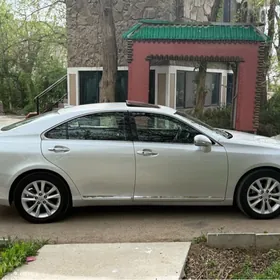 Lexus ES 350 2010