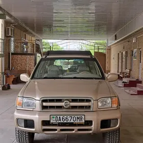 Nissan Pathfinder 2002
