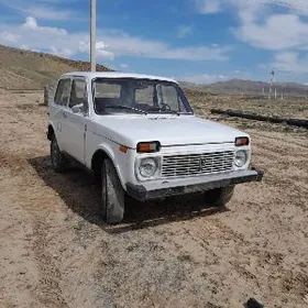 Lada Niva 1986
