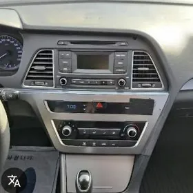 hyundai sonata ramka magnitafo