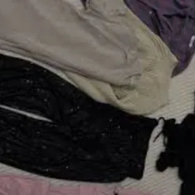 одежды отдаю за копейки