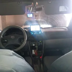 Toyota Corolla 1999