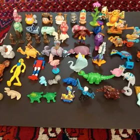 игрушки из Киндер сюрприза