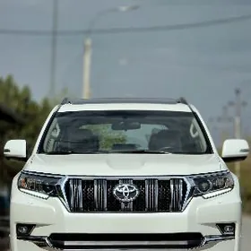 Toyota Land Cruiser Prado 2022