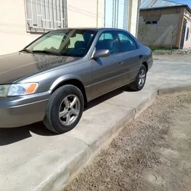 Toyota Camry 1999