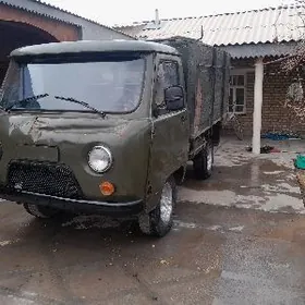 UAZ 452 1984