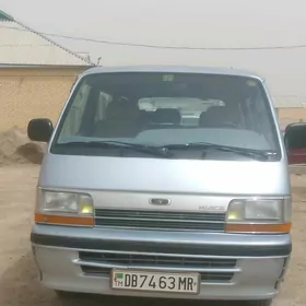 Toyota Hiace 1990