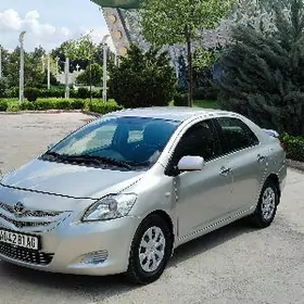 Toyota Yaris 2008