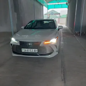 Toyota Avalon 2019