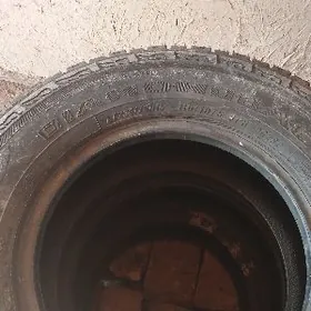 Teker 15 lik 235/75R15