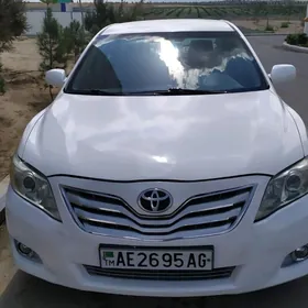 Toyota Camry 2011