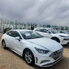 Hyundai Sonata 2021