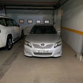 Toyota Camry 2010