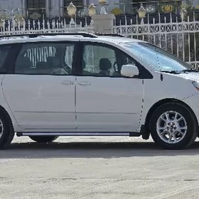 Toyota Sienna 2008